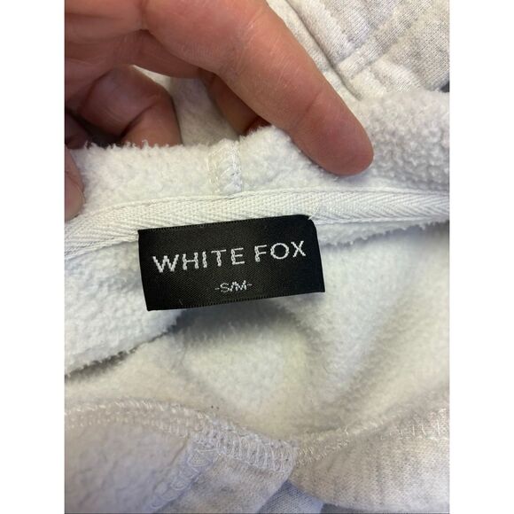 White Fox Pullover Hoodie with Light Blue Print in Front and Back in Light Gray - Picture 7 of 9